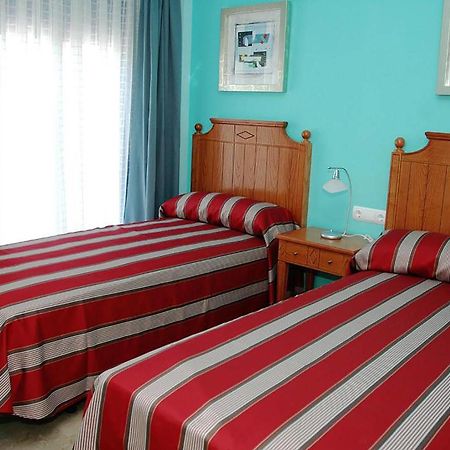 Victoria Beach Apartments 칼페 외부 사진