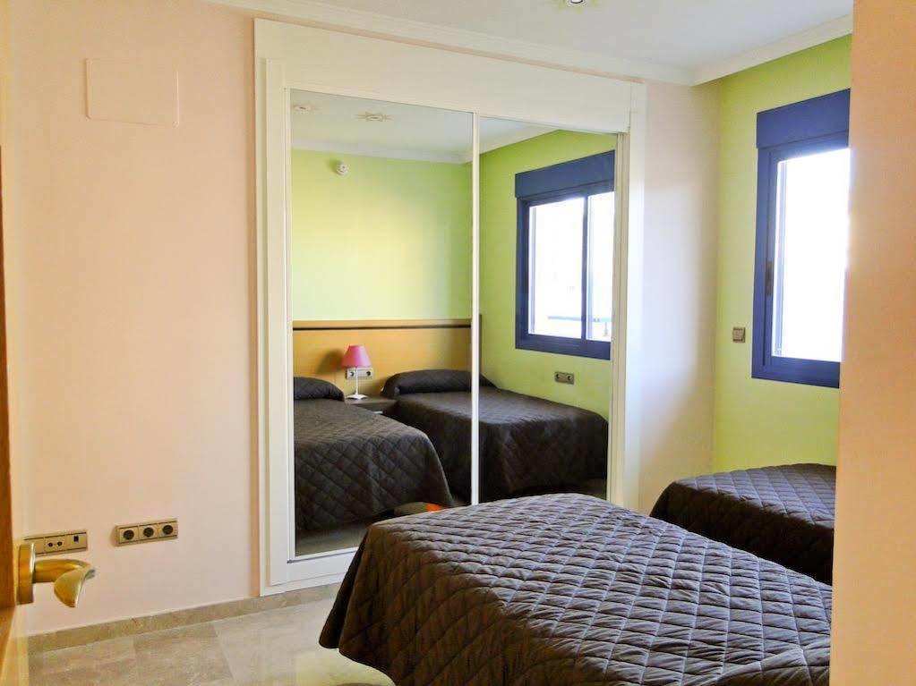 Victoria Beach Apartments 칼페 외부 사진