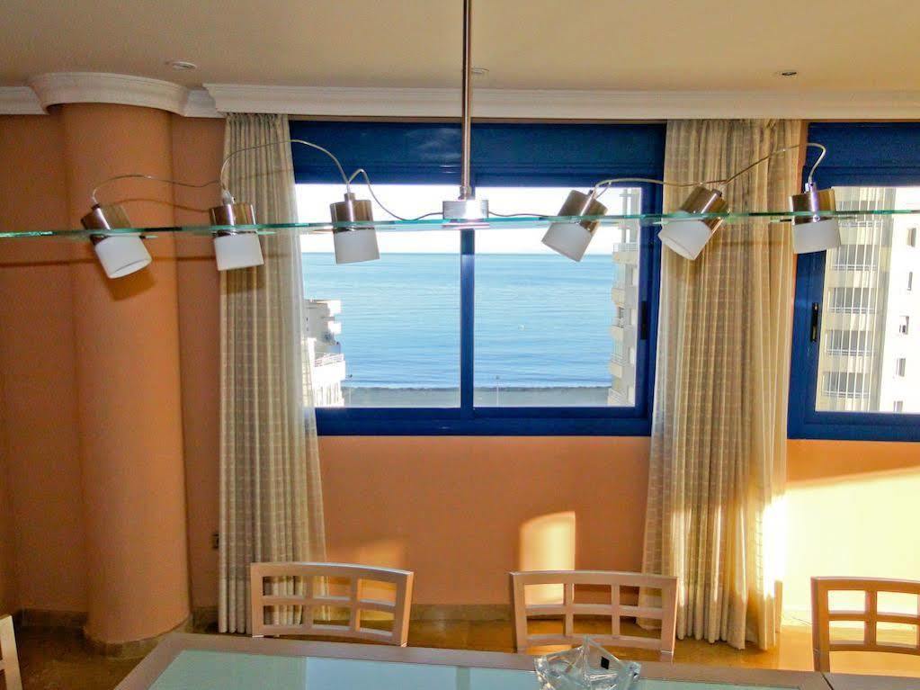 Victoria Beach Apartments 칼페 외부 사진