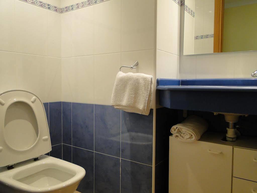Victoria Beach Apartments 칼페 외부 사진