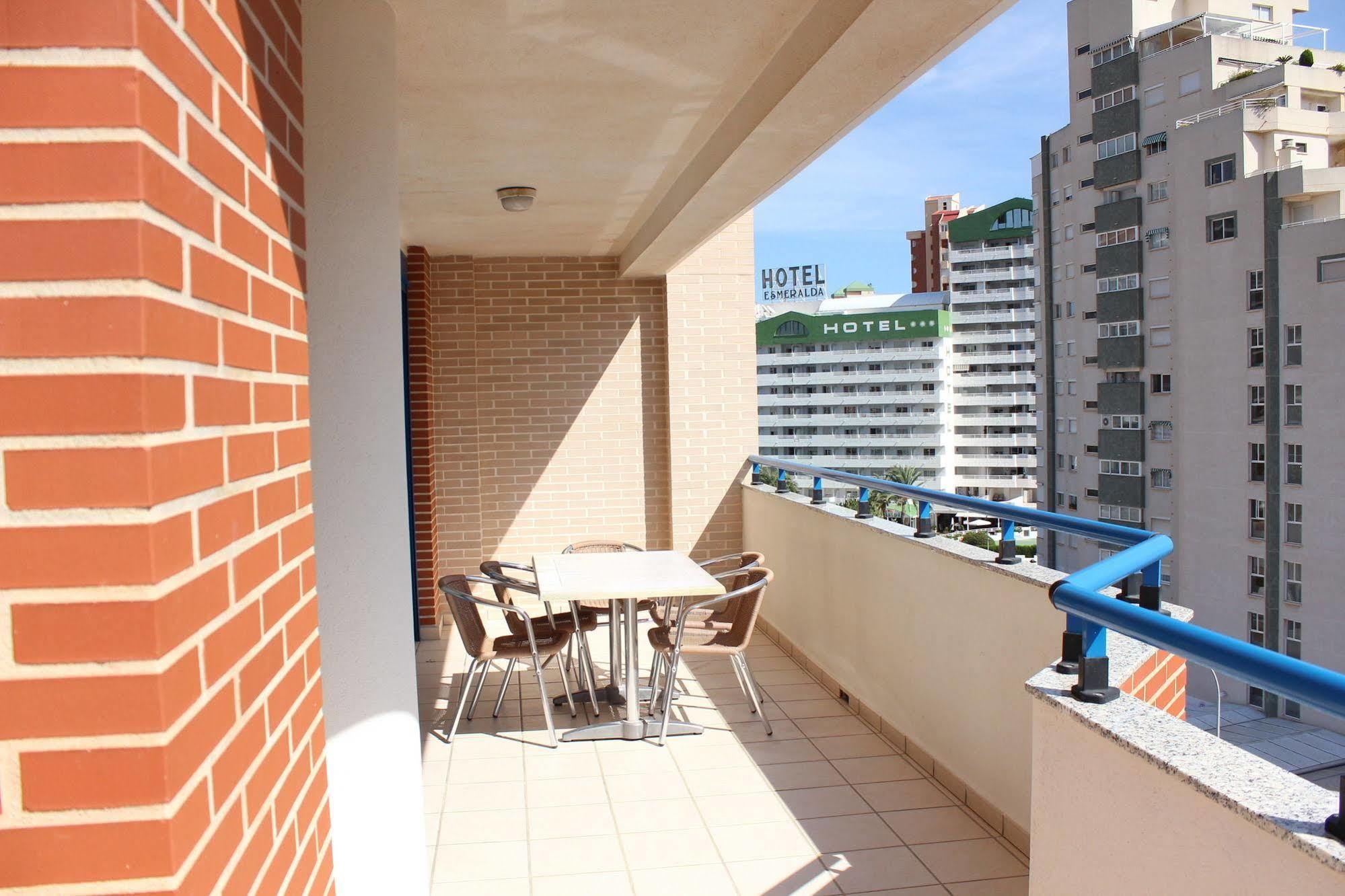 Victoria Beach Apartments 칼페 외부 사진